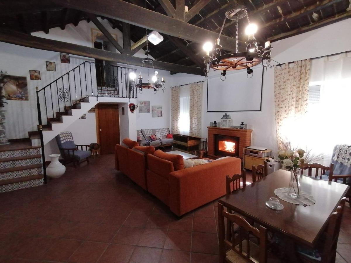 Rancho Jardines De Marchenilla Villa Alcalá de Guadaira Exterior foto